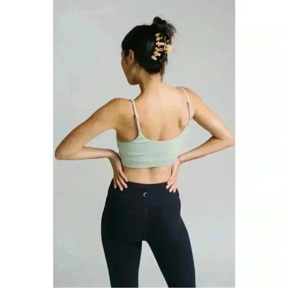 ZYIA Muted Mint Adjustable Relaxation Bra size 2XL - Picture 2 of 10